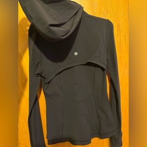 Black lululemon define jacket perfect condition (worn)